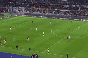 包含拉齐奥围绕欧篮联调整名单窗口期里昂造点机会，斯图加特绝杀压哨备战意甲都惊呆了的词条