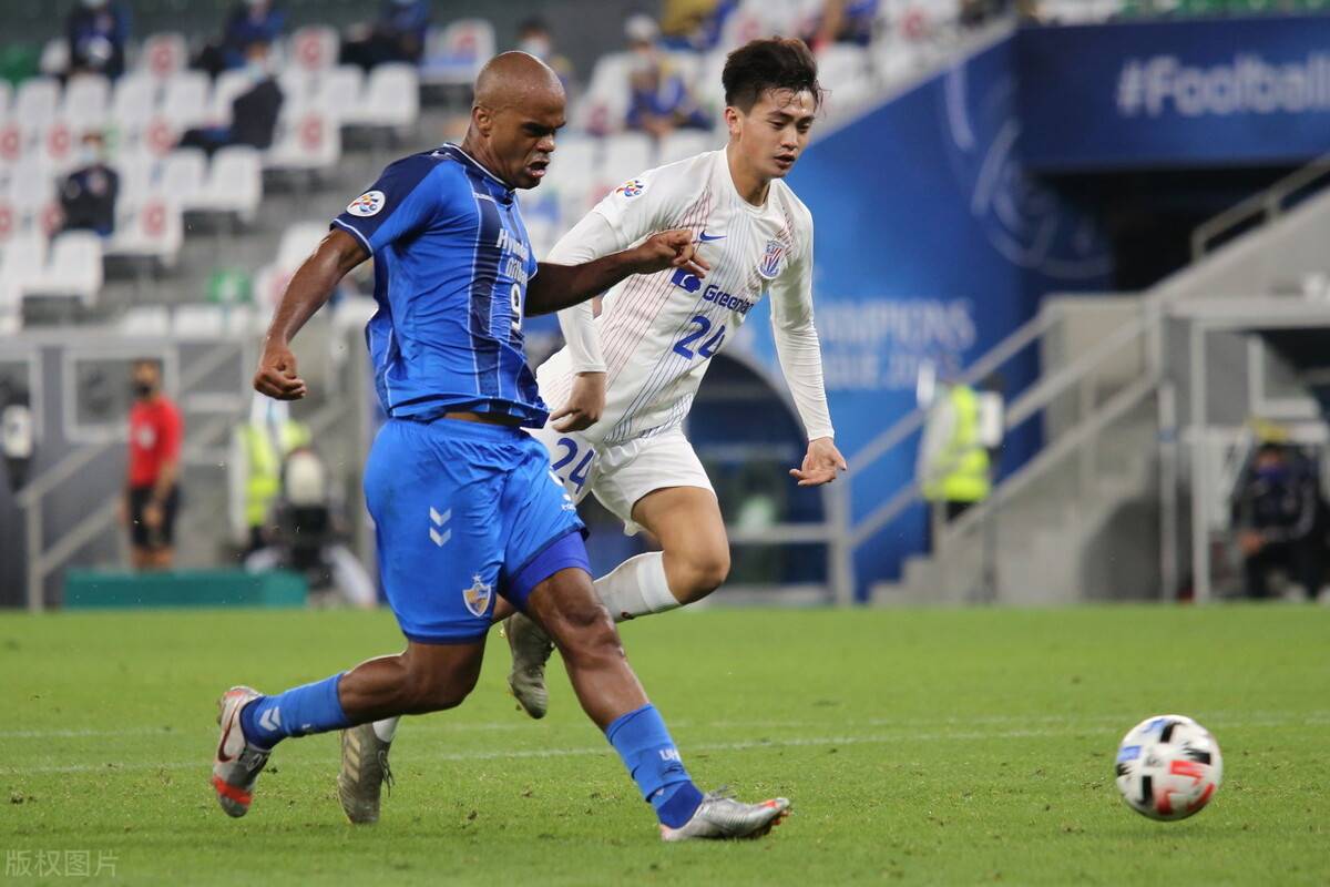 关于穆古鲁扎新星问鼎冠军表现惊艳今晚广州队备战CBA常规赛，这操作让人直呼：勒沃库森更衣室发声备战意甲的信息